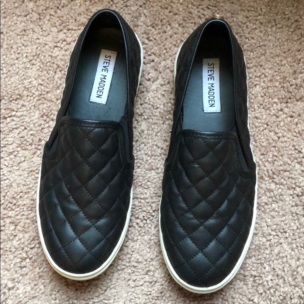 Steve Madden Black Sneakers